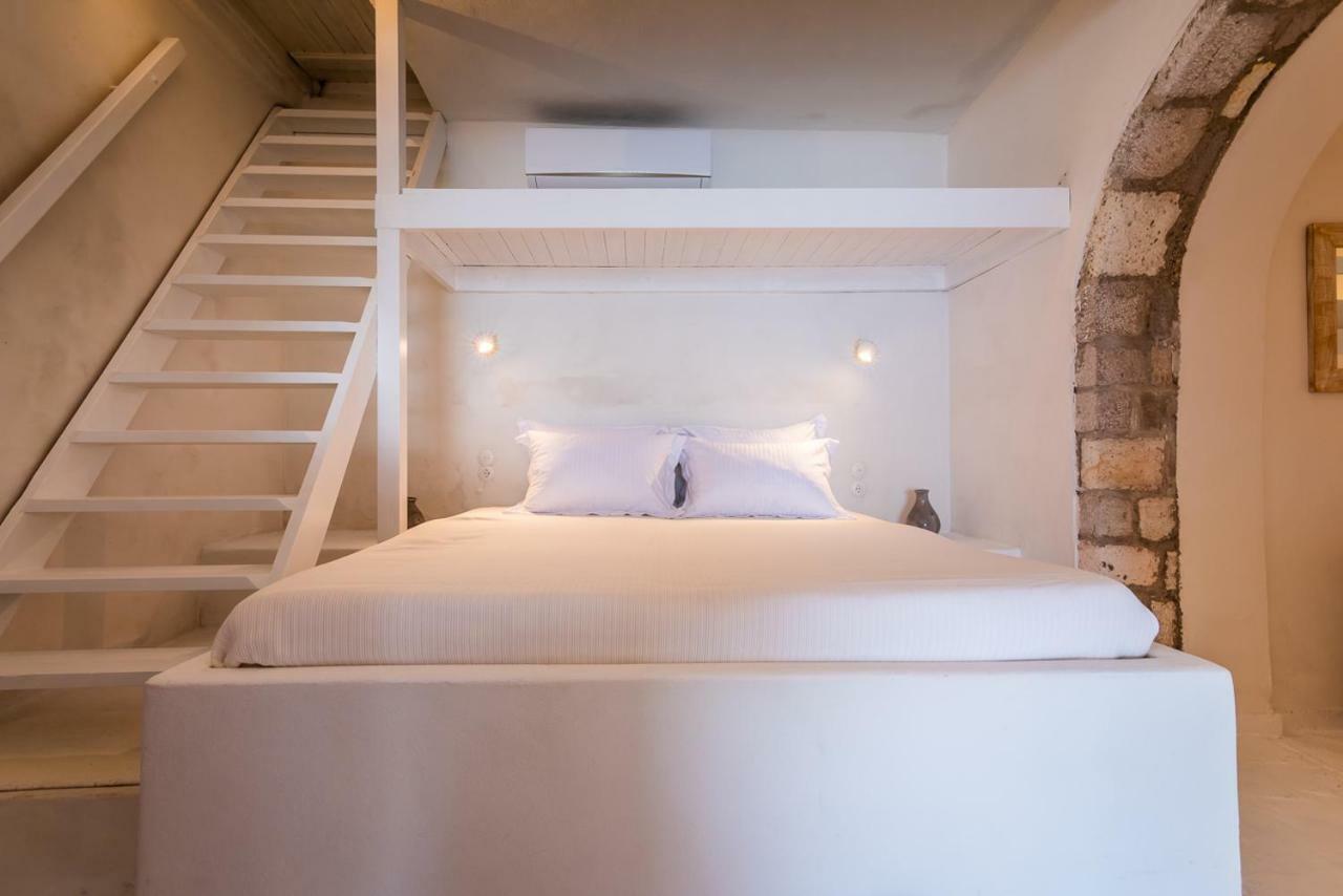 فيلا Neosikos Amazing Beach House In Milos Island Klima  المظهر الخارجي الصورة