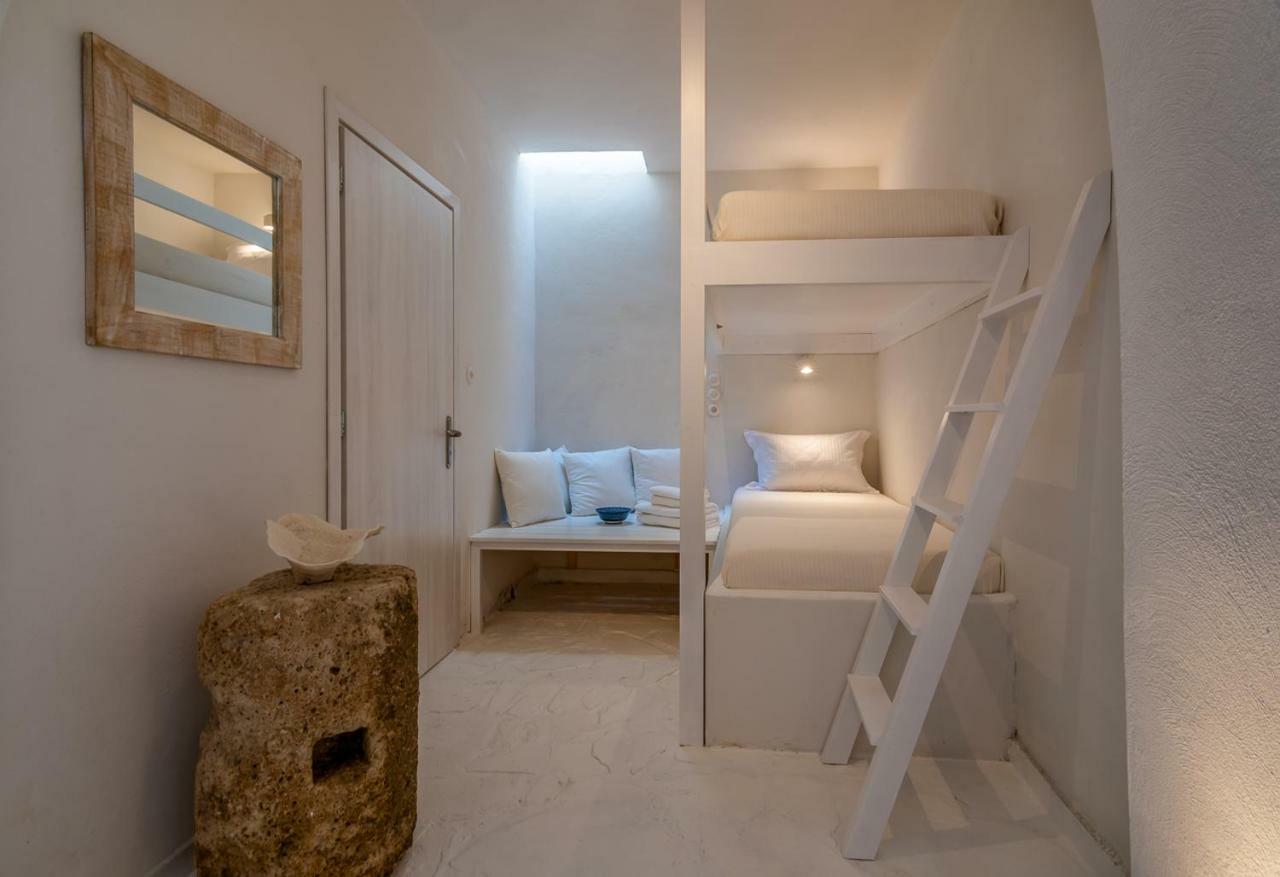 فيلا Neosikos Amazing Beach House In Milos Island Klima  المظهر الخارجي الصورة